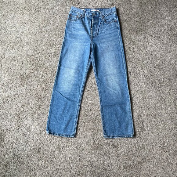Levi's Premium Ribcage Straight Ankle Jeans - Picture 1 of 9